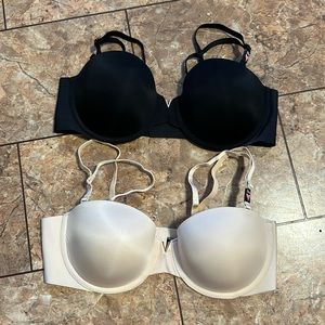 Victoria’s Secret strapless 36B new with tags